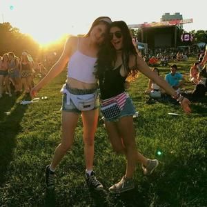 Meet your Posher, Olivia